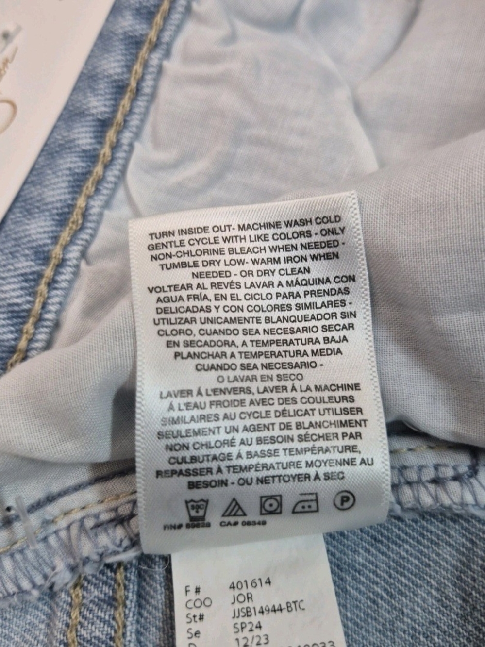 Jessica Simpson Hug Me Jean Shorts Buttercup Size 30 Frayed Button Fly Blue 31 - Picture 6 of 13